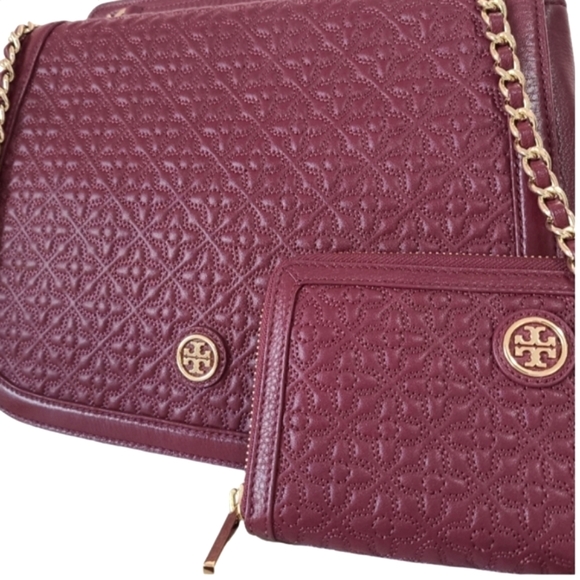 ✅️ SOLD ✅️ TORY BURCH Marion Leather Wallet & Quilted Bag Convertible Crossbody - Picture 3 of 7